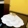 Projektant Pierścień Miłości Złote Srebrne Luxurys Projektanci List Pearl F Rings Women Men Men Wedding zaręczynowe Biżuteria Rozmiar 6 7 8 z pudełkiem 2211045Z