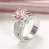 Anillo solitario Huitan, magníficos anillos de boda para mujer con circonita cúbica rosa/blanca, anillos de compromiso clásicos de eternidad, joyería de envío directo L231220