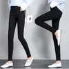 Kvinnors byxor kvinnor 2023 sommar avslappnad mitten av midjan stretch mager vita blyerts pantaloner fast färg grund capris ankel längd leggings