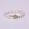 Strand 1 pcs Minuscule Naturel Perle D'eau Douce Bracelet Or Fatima Main Connecteur Pavé Couleur Zircon Pour Femme Fille Charme Cadeau Bijoux