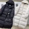 Designer Womens White Down Jackets Inverno Quente Casacos Longos Casuais Com Capuz Mangas Compridas Down Jacket Logo Marca Down Jacket Cinto Slim Fit 285