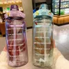 2 liter vattenflaska med halm utomhussport som dricker flaskor med tidsmarkör stor kapacitet utomhus kopp fitness vattenflaska 231219