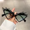 Sunglasses KAMMPT Butterfly Shape Women Sunglass 2023 Stylish Triangle Gradient Shades With Rhinestones Vintage Brand Design Party Eyewear