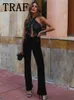 Grundläggande avslappnade klänningar Traf Black Sequin Jumpsuit Women Velvet Halter Backless Long Jumpsuits Woman 2023 Off Shoulder Elegant Party för 231219