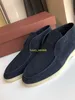 Open Walk Chukka Botas Designer Loropinas Sapatos Loropinas Mocassins de pelúcia para homens Novo Lp High Top Casual Versátil Botas Integradas de Couro e Pele de Um Pé HBG9