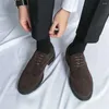 Scarpe eleganti Italie Tacchi Uomo Uomo Allenatore Matrimonio Sneakers Sport Grado superiore Maker Luxus Marchi universali