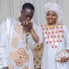 Vêtements ethniques Robes africaines pour femmes Dashiki Broderie Design Couple Mode Robe élégante avec écharpe