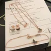 Vintage Jewelry Set Sweet Brand Designer Copper With 18k Gold Plated White Mother Shell Butterfly Charm Necklace Bracelet Set For Women With Box Party Gift