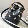 Mode väskor tygväskan luxurys handväskor designer väska äkta läder lyxiga axelväskor plånbok pursar crossbody nan o noe totväskor purses purses designer hink väska