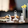 Meditatie Yoga Pose Standbeeld Beeldje Nordics Woonkamer Home Decoratie Keramische Figuur Decor Maison Bureau Ornamenten 231220