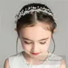 Filles fleurs couronne couronne boutique perles fleurs mariée mariage bandeaux enfants jour concours guirlande femmes cheveux accessoires Z6179