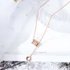 Colliers de créateurs de luxe mode titane acier ne se décolore pas petite taille barbare cristal chiffres romains collier 925 tempérament simple cadeaux populaires pour femmes