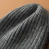 Beanie/Skull Caps Winter 100% Cashmere Sticke Headgears Kvinnor Keep Warm Beanie Hat Högkvalitativ solid Casual Hedging Cap Skallies 231219