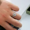 Handgefertigter 2 Karat Lab-Diamant-Ring im Smaragdschliff, 925er Sterlingsilber, Verlobung, Ehering, Ringe für Damen, Brautschmuck, feiner Party-Schmuck Q1197I