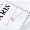 Colliers de créateurs de luxe mode titane acier ne se décolore pas petite taille barbare cristal chiffres romains collier 925 tempérament simple cadeaux populaires pour femmes