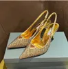 ساتان إدراج راينستون slingbacks مضخات المرآة الجلدية المدببة اصبع القدم مخروط الكعب الكعب الكعب الصنادل مصممة للسيدات الفاخر الحذاء المساء الأحذية أحذية 35-42