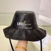 Designer Leather Baseball Caps Bucket Hats Gold Mental Fisherman Hats Casual Peaked Caps For Unisex