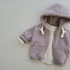 Koreaanse babykleding Hoodies meisjes jongens katoen sweatshirt kinderen capuchon jas met extra grote hoodie groothandel 231220