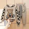 Kläder sätter 3-12 år Spring Autumn Girls Clothing Set Cartoon Bear Pattern Hoodies Pants 2st Outfit Suit for Kids 231219