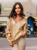 Kadınlar Seksi V Boyun Parlak Renk Kazak Kadınlar Moda Gevşek Uzun Kollu Jumper Şık Sıcak Highstreet Pullover 2023 Sonbahar Kış 231219