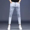 Mäns jeans högkvalitativa herrtryck denim byxor smala fit gata mode casual jeans färgkontrast fotledslängd jeans byxor; L231220