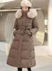 Parkas femme Hiver longue Parkas femmes vers le bas manteau dames fausse fourrure col surdimensionné rembourré veste épais lâche pardessus femme Casacos Feminino 231219