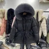 2024 donne invernali giù per giacche Ultra Light Warm Weide Woman con una cintura con cappuccio con cappuccio con cappuccio con cappuccio di pelliccia sovrapposto 231020