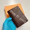 Titolari di carte M60181 Copertina passaporto Designer Fashion Unisex Travel ID Card Holder Organizzatore Pocket Protector Key Bouch CLE POC232B