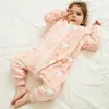 Różowy kot flanel dla dzieci worka śpiwora zimowa zima śpiwora śpiąca kreskówka bodysuit sleepsack piżama z stopami chłopcy dziewczyna 231220