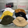 Winter Designer Bucket Hat for Men Women Fuzzy Cap Fashion Teddy Bonnet Beanie Designers Hats and Cap Mens Casquette Fluffy Warm P Sunhat Accessories 2024