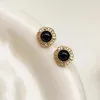 Backs Earrings Vintage Black Round Resin Flower Clip For Women Fake Piercing Gold Color Floral Jewelry Ear Cuff Wedding Party Gift