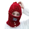 Basker vinter stickad hatt halsduk set unisex sammet ett stycke varma mössor kvinnor öronhalsskydd ull mössor