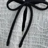 Womens Dress European Fashion Brand Crew Neck Black and White Color Patchwork pärlstav med kortärmad klänning