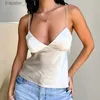 Tanks pour femmes Camis Sexy Club Party Satin V Camisole Camisole Chic Femmes Backless Spaghetti Strap Crop Top Fairy Coquette Vintage Tank Vest Streetwear L231220