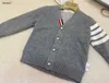 Luxury Child Cardigan Un solo pecho de invierno Plush Sweater Baby Baby Tamaño 73-110 Diseñador Jacket Infantil Dec10 Dec10