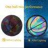 Ballon de basket-ball réfléchissant Sports Divertissement Taille 7 PU Extérieur Intérieur Holographique Lumineux Cadeau Jouet Coloré Jeu de rue 231220