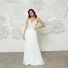 Robes De mariée en mousseline De soie au dos transparent avec des appliques De fleurs col en V robes De mariée décontractées pour les femmes Robe De mariée Simple Robe De mariée De plage sur mesure