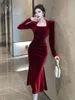 Casual Dresses Autumn Winter Elegant Bourgogne Party Office Lady Vintage Square Collar Slim Velvet Mermaid Vestidos Women Robe