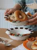 Plakalar Yaratıcı Yüksek Görünümlü Meyve Salata Kasesi Seramik Tabak İtalyan Makarna Yemeği Ev Kız Sevimli El-Painteddessertbowl