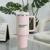 Tazas Taza de 40 oz Vaso con asa Vasos aislados Tapas Paja Taza de termos de café de acero inoxidable de 40 oz lista para enviar Botellas de agua con aislamiento al vacío