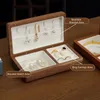 Jewelry Boxes F19D Walnut Box Jewelry Organizer Portable Ring Storage Velvet Liner 231219