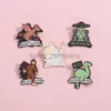 Spilla animale creativa anatra di banana anatra dinosauro pistola rana pane piccione pappagallo gatto grazioso badge bestiame punk pins gioielli