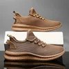 Klänningskor mesh män andas vita mens sneakers trendiga snörning lätt svart svart promenad storstorlek man tenis sko zapatillas hombre 231219