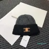 designer beanie autumn and winter bonnet luxury warm knitted hat atmosphere low key and advanced fashion leisure men and women cap gift