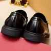 Luxury Dress Shoes Men äkta läder gentleman retro brun svart designer loafers skor klassiska bröllopskontor affärsformella skor