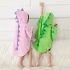 Gezonde zachte baby Baby Hooded Bathrobe Cartoon Dinosaur Poncho Hooded Children Bath Kid Strandhanddoek Bathrobe Ademen Pyjama 231221