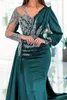 Beautiful Dark Green Mermaid Evening Dresses Vintage Sheer Long Sleeve Pleats Ruffles Satin Long Formal Party Dresses Prom Dresses with Appliques Beads