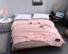 Pure Satin Silk Blanket Summer Plaid Air Conditioning Bedspread Thin Throws Bed Covers Nordic 200x230 Couple Bed Quilt18690303