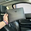 Black Classic Women Credit Card Card Borse Borse Borse Cosmetic Borse Mens Clutchs Borse Designer Black Handbag Pochette