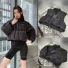 Winter Women's Crot Vesiner Designer Marque Fashion Fashion Down Down Coat Hotted Women's Street Clothing Warmroproofroprooder Women's Courtette de la femme P Lettre noire